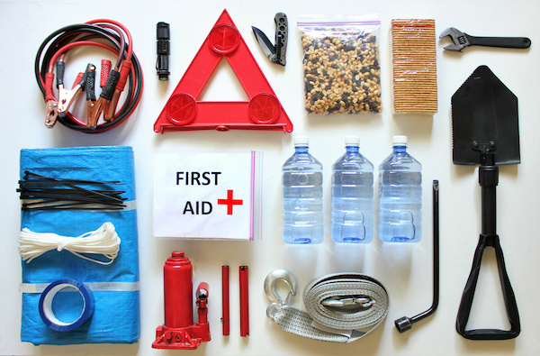 Winter Emergency Car Kit Must Haves